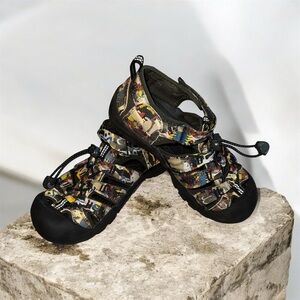 KEEN KIDS Sport Sandals in Multicolor Print Neighbors print